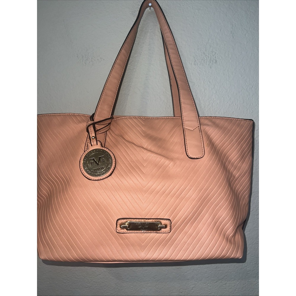 Gianni Versace PEACH/GOLD VTG Abbigliamento Sportivo SRL Shoulder Bag 19V69